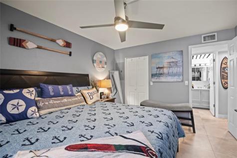 352 Saxony Trail Delray Beach FL 33446