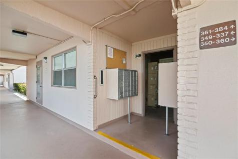 352 Saxony Trail Delray Beach FL 33446