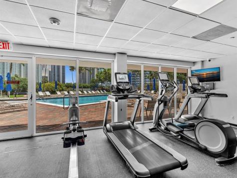 3300 NE 36th Street Fort Lauderdale FL 33308