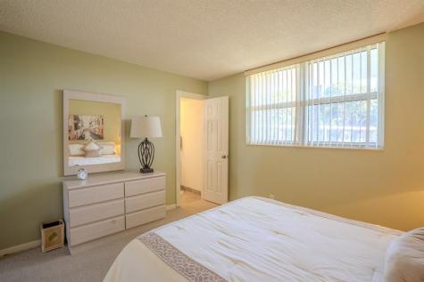 2731 NE 14th Street Causeway Pompano Beach FL 33062