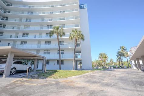 2731 NE 14th Street Causeway Pompano Beach FL 33062