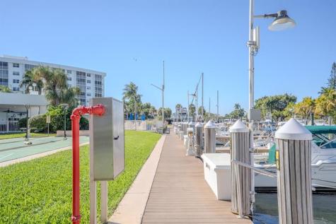 2731 NE 14th Street Causeway Pompano Beach FL 33062