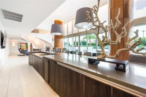 1180 N Federal Highway Fort Lauderdale FL 33304