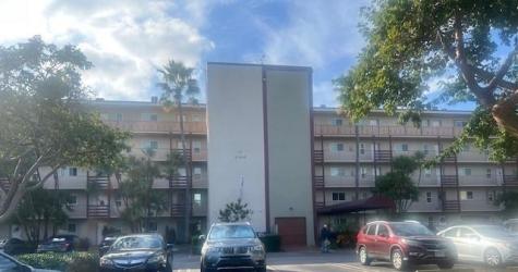 2106 S Cypress Bend Drive Pompano Beach FL 33069
