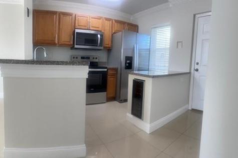 2106 S Cypress Bend Drive Pompano Beach FL 33069