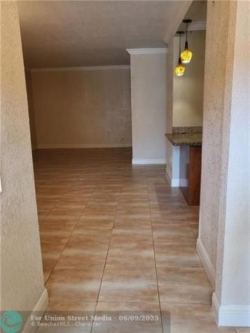 780 NE 199th Street Miami FL 33179