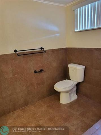 780 NE 199th Street Miami FL 33179