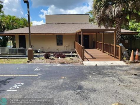 780 NE 199th Street Miami FL 33179