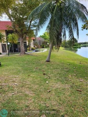 780 NE 199th Street Miami FL 33179