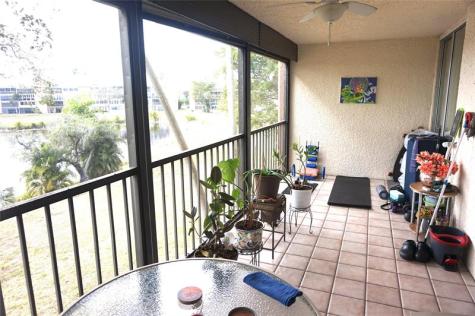 357 N Rock Island Road Margate FL 33063