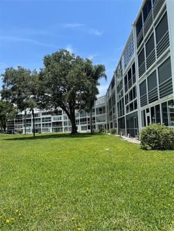 2022 Ellesmere B Deerfield Beach FL 33442