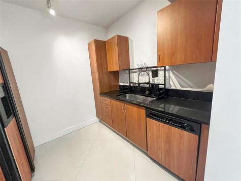 2775 NE 187th Street Miami FL 33180