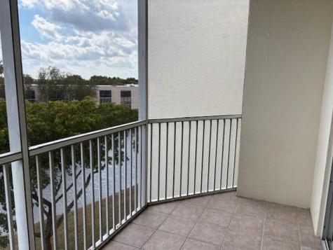 7611 Southampton Terrace Tamarac FL 33321