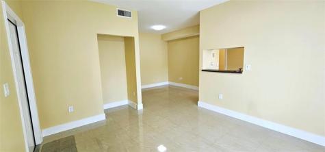 1881 NW 96th Terrace Pembroke Pines FL 33024