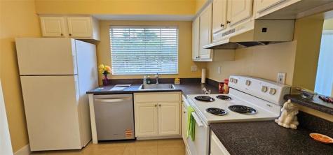 1881 NW 96th Terrace Pembroke Pines FL 33024