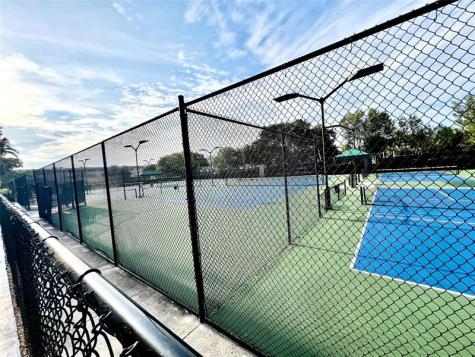 981 Hillcrest Court Hollywood FL 33021