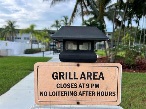 981 Hillcrest Court Hollywood FL 33021