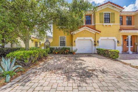 1764 SW Via Rossa Port St Lucie FL 34953