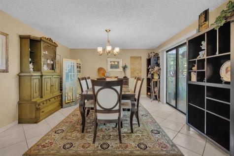 9050 Jacaranda Lane Plantation FL 33324