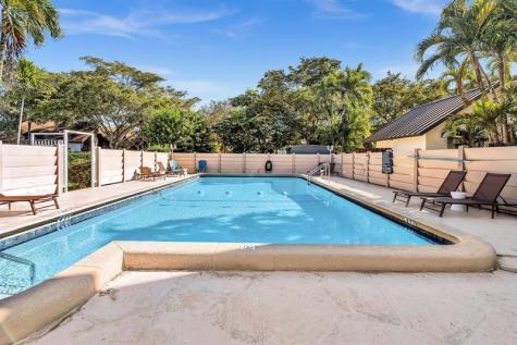 9050 Jacaranda Lane Plantation FL 33324