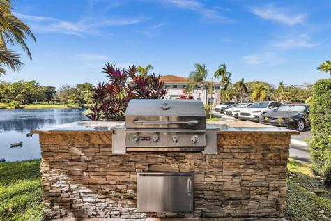 9050 Jacaranda Lane Plantation FL 33324