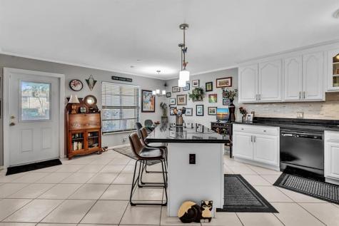 9050 Jacaranda Lane Plantation FL 33324