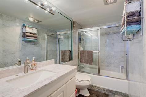1 Las Olas Circle Fort Lauderdale FL 33316