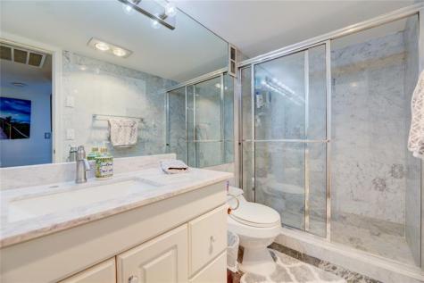 1 Las Olas Circle Fort Lauderdale FL 33316