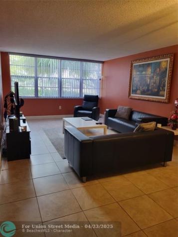 1400 Saint Charles Place Pembroke Pines FL 33026