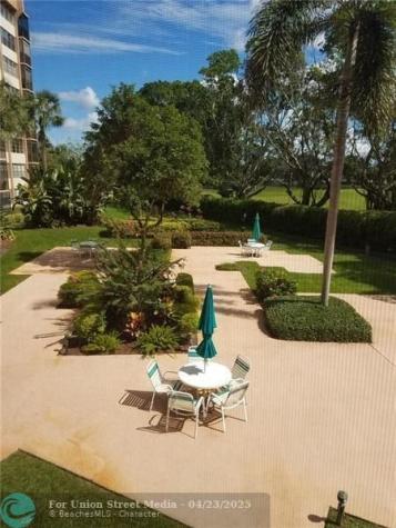 1400 Saint Charles Place Pembroke Pines FL 33026