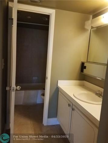 1400 Saint Charles Place Pembroke Pines FL 33026