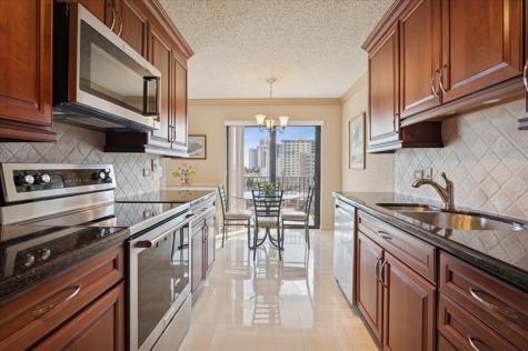 1201 S Ocean Hollywood FL 33019