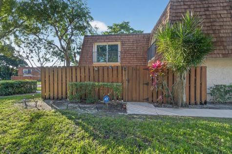 9110 SW 22nd Court Davie FL 33324