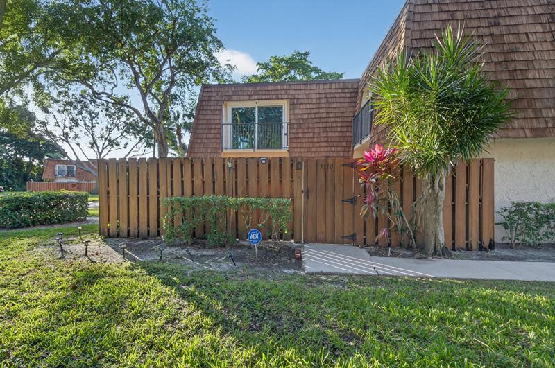 9110 SW 22nd Court Davie FL 33324