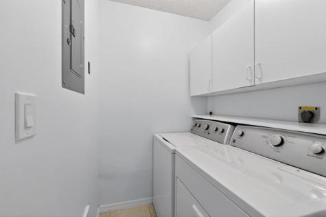 9110 SW 22nd Court Davie FL 33324