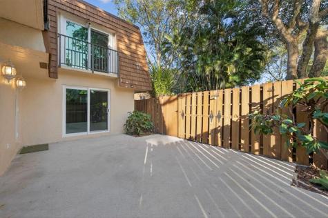 9110 SW 22nd Court Davie FL 33324