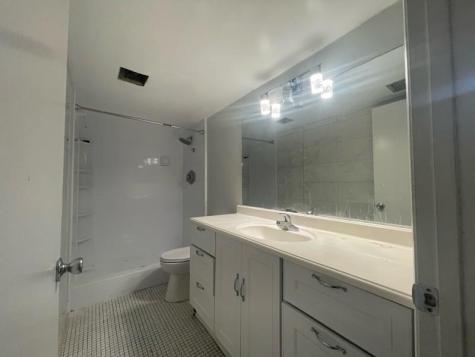 5530 NW 44th Street Lauderhill FL 33319