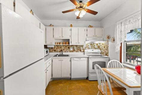 7200 NW 5th Place Margate FL 33063