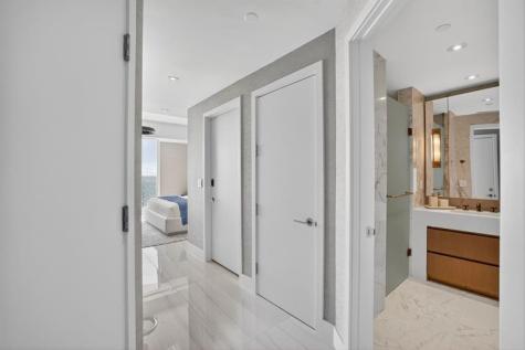 525 N Fort Lauderdale Beach Boulevard Fort Lauderdale FL 33304