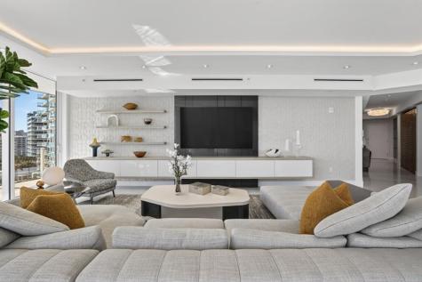 525 N Fort Lauderdale Beach Boulevard Fort Lauderdale FL 33304