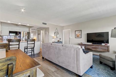 1035 Hillsboro Mile Hillsboro Beach FL 33062