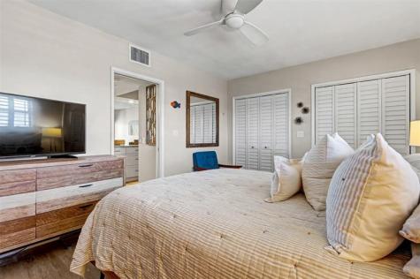 1035 Hillsboro Mile Hillsboro Beach FL 33062