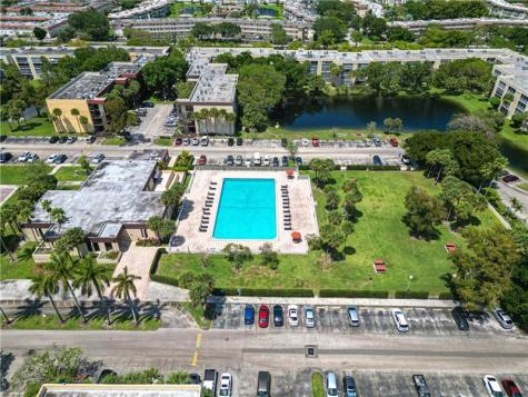 3101 NW 47th Terrace Lauderdale Lakes FL 33319