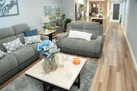 1500 SW 131st Way Pembroke Pines FL 33027