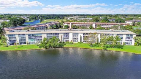 3204 Portofino Point Coconut Creek FL 33066
