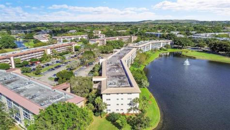 3204 Portofino Point Coconut Creek FL 33066