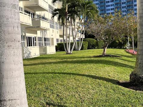 3200 NE 36th Street Fort Lauderdale FL 33308