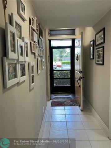5609 Coral Lake Margate FL 33063