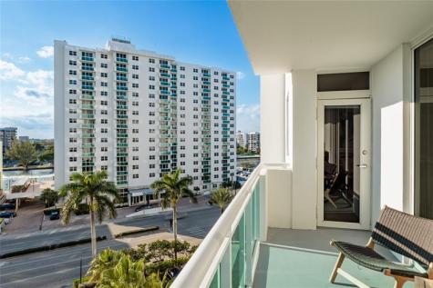 3001 S Ocean Drive Hollywood FL 33019