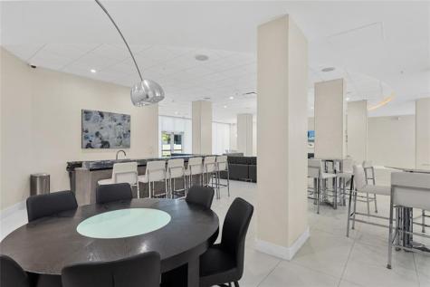 3001 S Ocean Drive Hollywood FL 33019
